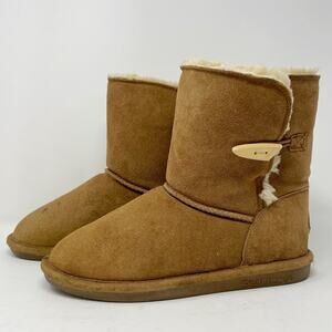 Bearpaw Tan Victorian Suede Boots Youth 5 Toggle Closure